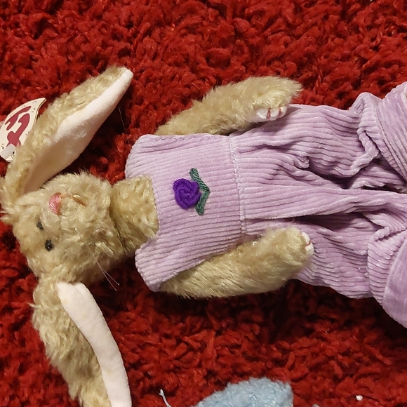 Three Collectible Beanie Babies, Movable Limbs - Picture 4 of 5